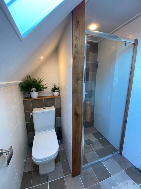 En Suite Slanted Roof, Small Attic Shower Room, Small Attic Ensuite, Bathroom Under Stairs With Shower Layout, Small Bathroom Under Stairs, Small Attic Bathroom Sloped Ceiling, Attic Bathroom Ideas Slanted Ceiling, Tiny Attic Bathroom, Attic Ensuite