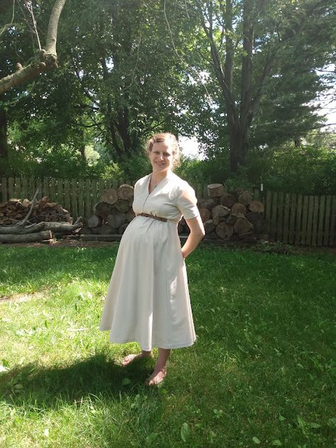 1930s Maternity Dress, Vintage Maternity Dress, 1940s Maternity Fashion, Vintage Maternity Outfits, 1930s Summer Fashion, Cream Maternity Dress, Vintage Maternity Clothes, Maternity Vintage, Maternity Evening Gowns