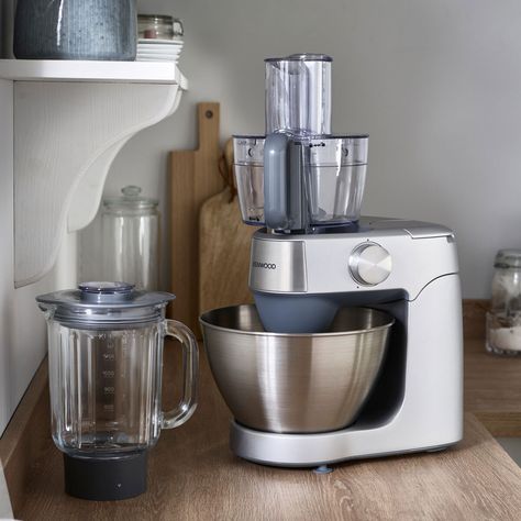 Kenwood Prospero Plus Stand Mixer in Silver KHC29.N0SI | Costco UK Kenwood Blender, Fresh Pasta Sauce, Baking A Cake, Sorbet Ice Cream, Juice Extractor, Making Pasta, Citrus Juicer, Kitchen Machine, Metal Bowl