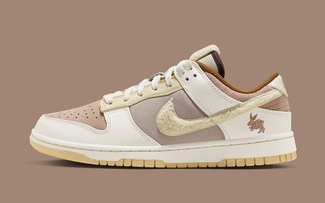 Official Images // Nike Dunk Low "Year of the Rabbit" 2023 Lunar New Year, Nike Kicks, Pretty Shoes Sneakers, All Nike Shoes, Year Of The Rabbit, Cute Nikes, Swag Shoes, Best Sneakers, The Rabbit