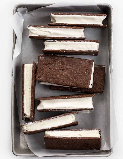 Homemade Ice Cream Sandwiches - i am baker Homemade Ice Cream Sandwiches, Baked Food, Ice Cream Sandwiches Recipe, Brownie Ice Cream, Homemade Vanilla Ice Cream, I Am Baker, Random Recipes, Ice Cream Cookie Sandwich, Diy Ice Cream