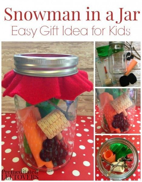 Do you want to build a snowman? Here is a fun and easy idea for a DIY Snowman in a Jar. This simple craft makes a great homemade gift for kids. Diy Snowman Gifts, Easy Diy Snowman, Snowman Kit, Snowman Gifts, Diy Snowman, Simple Craft, Build A Snowman, Things To Make, Handmade Beauty Products