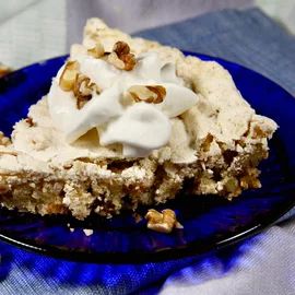 Unique Pie Recipes, Canadian Dessert, Cracker Pie, Bean Pie, Soda Crackers, Flavored Whipped Cream, Types Of Pie, Unique Pies, Pie Flavors