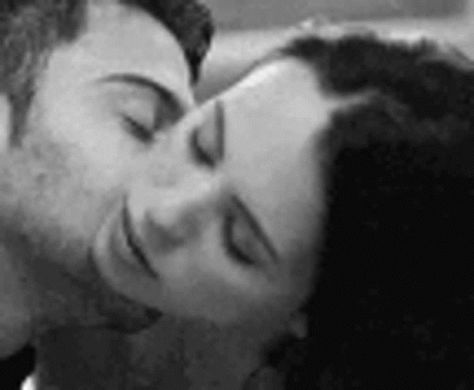 Kiss Lip GIF - Kiss Lip Hot - Discover & Share GIFs Passionate Kiss Gif, Good Morning Kiss Images, Boyfriend Kissing, Good Morning Kisses, Morning Kisses, Gentleman Aesthetic, Cute Couple Comics, Couples Comics, Cute Romance