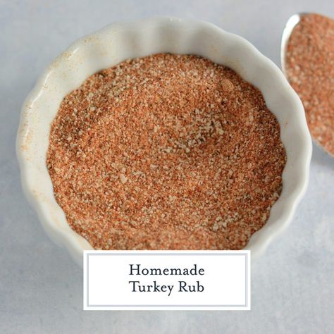 Homemade Turkey Rub is a blend of 6 easy spices and herbs to make for a flavorful and delicious roast turkey! Use it on chicken, beef and more! #turkeyrubrecipe #homeademturkeyrub #thanksgivingturkey www.savoryexperiments.com Smoked Turkey Rub, Turkey Rub Recipes, Diy Seasonings, Turkey Rub, Turkey Seasoning, Spice Rubs, Deep Fried Turkey, Dry Rub Recipes, Dry Rubs