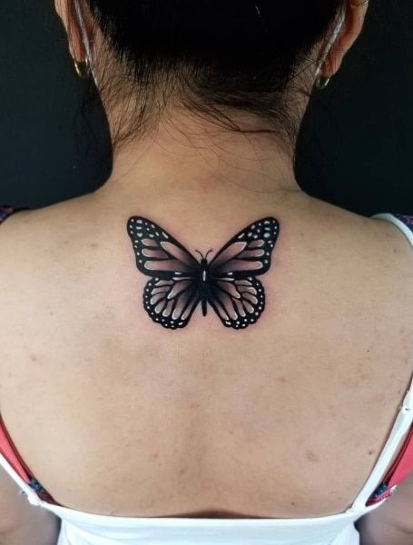 White Butterfly Tattoo, Back Tattoo Women Spine, Traditional Butterfly Tattoo, Back Tattoos Spine, Butterfly Tattoo Cover Up, Butterfly Tattoos Images, Black Butterfly Tattoo, Tato Tradisional, Butterfly Tattoo Meaning