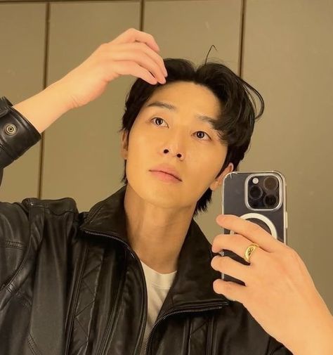 Park Seojoon Icon, Park Seo Joon Icon, Icon Parking, Park Seo Jun, Park Seo Joon, Seo Jun, Seo Joon, Close My Eyes, Icon Pfp