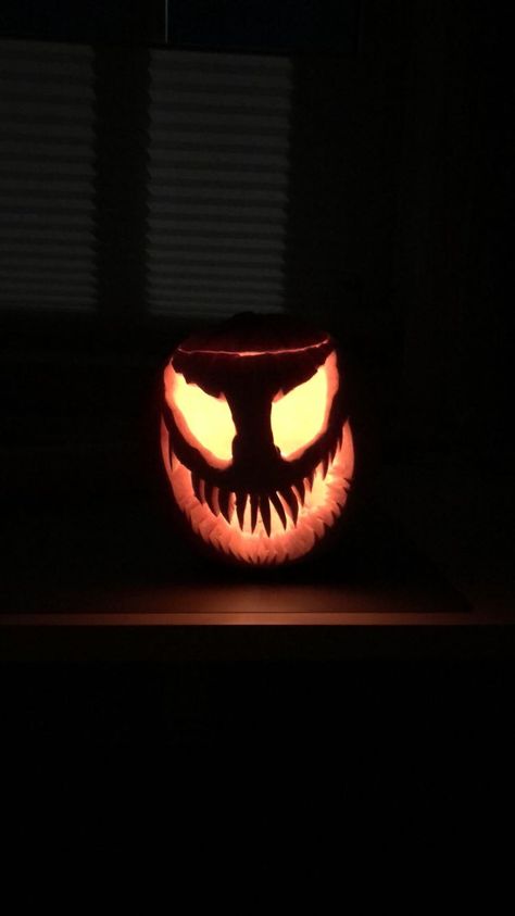 Venom Pumpkin, Venom, Pumpkin Carving, Pumpkins, Lanterns, Carving