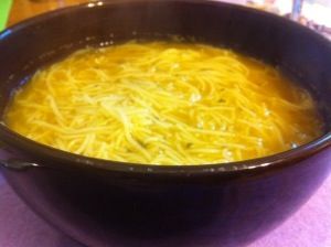 Homemade Lipton noodle soup Lipton Chicken, Lipton Noodle Soup, Cream Of Chicken Recipes, Chicken Recipes Skillet, Chicken Recipes Air Fryer, Lipton Chicken Noodle Soup, Vegetarian Noodle Soup, Drumstick Chicken, Light Headed