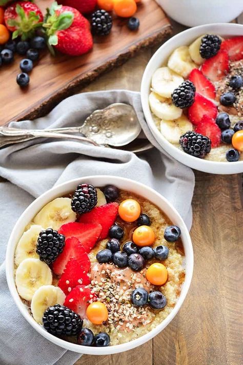 Quinoa Breakfast Bowl with Berries - Healthier Steps Breakfast Quinoa Bowl, Breakfast Quinoa, Quinoa Breakfast Bowl, Quinoa Breakfast, Quinoa Healthy, Quinoa Bowl, Breakfast Bowl, Quinoa Recipes, Delicious Breakfast