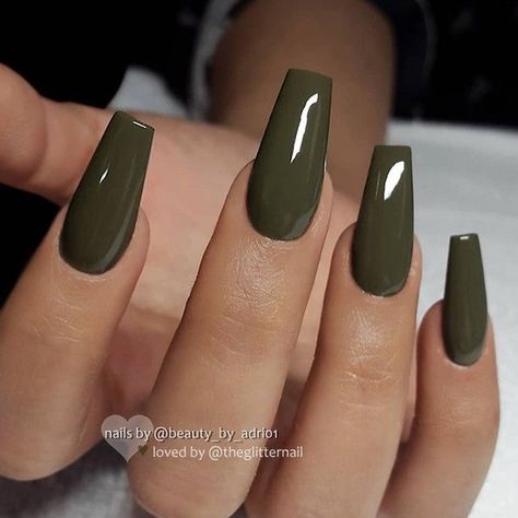 Olive Nails, Long Coffin Nails, Green Nail, Fall Acrylic Nails, Super Nails, Coffin Nails Long, Nail Swag, Dark Olive Green, Coffin Nails Designs