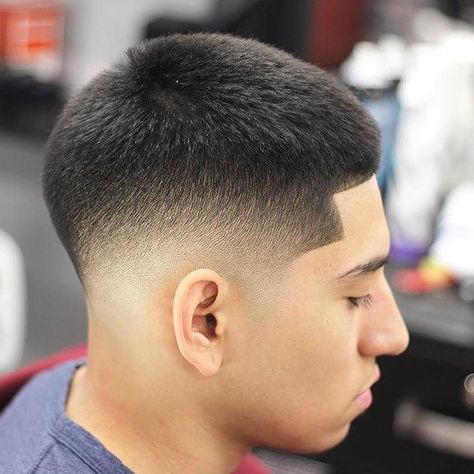 Crewcut Fades Haircuts, Widows Peak Hairstyles, Bald Haircut, Mid Fade Haircut, Afro Fade, Drop Fade Haircut, Mens Summer Hairstyles, Taper Fade Haircut, Faded Hair