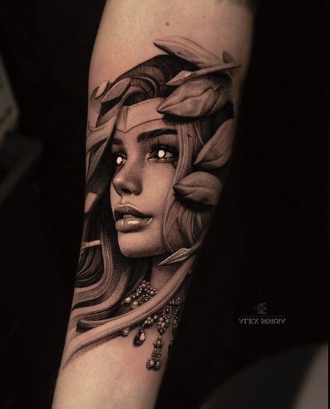 Portrait Tattoo Sleeve, Headdress Tattoo, Arm Tattoos Drawing, Wife Tattoo, Face Tattoos For Women, Spartan Tattoo, Girl Face Tattoo, Chicano Style Tattoo, Mythology Tattoos