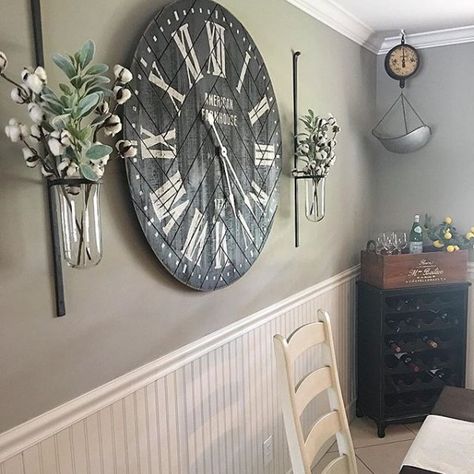 Intellectual Gray SW 7045 - Neutral Paint Color - Sherwin-Williams Intellectual Gray Sherwin Williams, 1/2 Bath Decor, Gray Sherwin Williams, Intellectual Gray, Yellow Paint Colors, Sherwin Williams Gray, Accent Wall Ideas, Dining Room Paint, Paint Color Inspiration