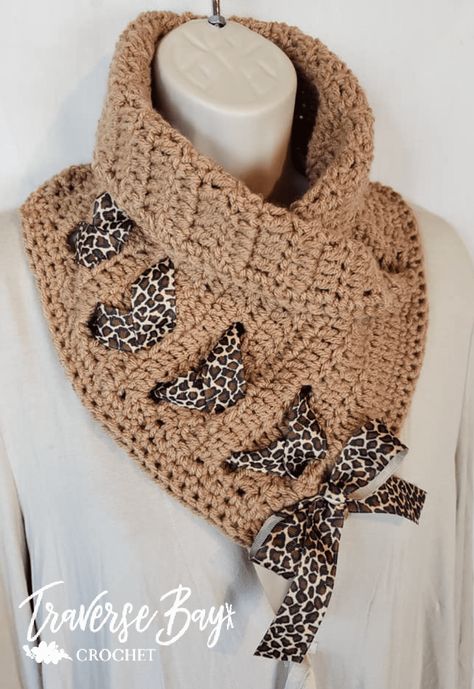 Ribbon yarn scarf