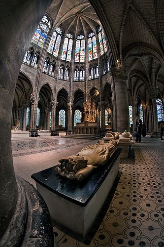 Basilique de St Denis, resting place of France's kings & queens Basilica Of St Denis, Manual Driving, St Denis, Cathedral Church, Chateau France, Saint Denis, Resting Place, Sacred Places, Gothic Architecture