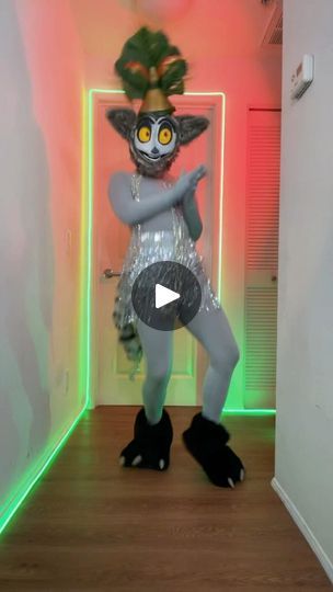 King Julian Halloween Costume, King Julian Costume, King Julien Costume, King Julian Madagascar, Julian Madagascar, King Julian, King Julien, Dreamworks, Madagascar