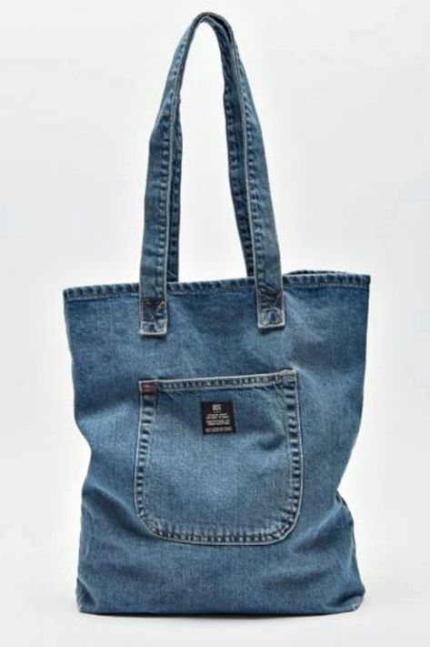 Easy Tote Bag, Tas Denim, Recycled Jeans Bag, Denim Bag Patterns, Denim Bag Diy, Tods Bag, Sac Diy, Denim Handbags, Pola Sulam