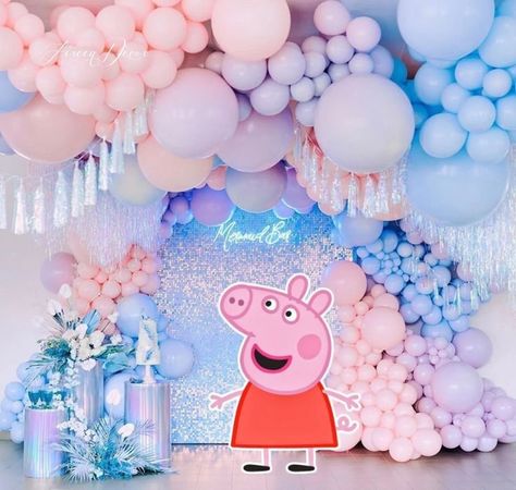 Peppa Pig Big Decor : Decor Peppa Pig Birthday Baby Shower - Etsy Peppa Pig Background, Pig Printable, Pig Baby Shower, Peppa Pig Birthday Party Decorations, Peppa Pig Baby, Princess Theme Birthday Party, Peppa Pig Birthday Party, Pepa Pig, Pig Decor