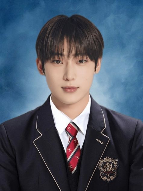 Wanted Template, Cool Kpop Wallpapers, Yearbook Template, School Id, Yearbook Photos, Id Photo, Solo Pics, Grad Pics, School Photos