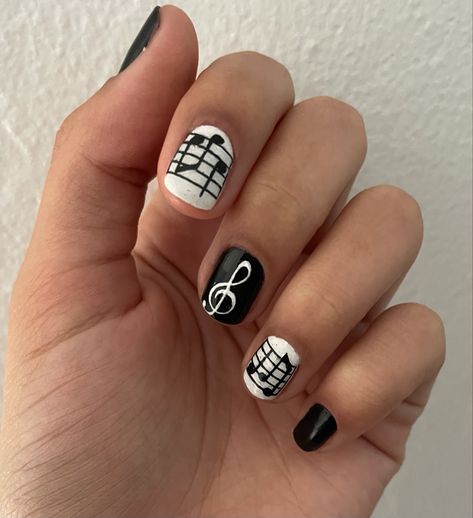 Nails with music note designs🎼💅🎵 Music Notes Nails, Band Nails Rock, Music Themed Nails, Nail Designs Music, Nails With Music Notes, Guitarist Nails, Music Nails Design, Abba Nails, Raider Nails