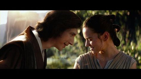 Reylo Tumblr, Kylo Rey, Kylo Ren And Rey, Star Wars Kylo Ren, Rey Star Wars, Jedi Master, Adam Driver, Star Wars Fandom, Star Wars Memes