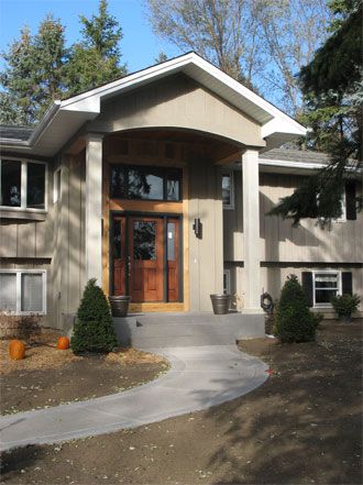 Raised Ranch Remodel Exterior, Split Foyer Remodel, Raised Bungalow, Split Entry Remodel, Raised Ranch Remodel, Split Level Remodel, Split Entry, Raised Ranch, Split Foyer