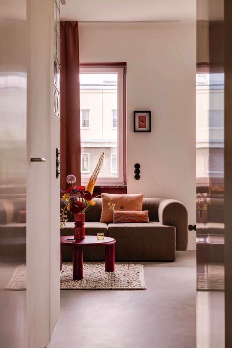 Memphis Style Interior, Bathroom Terrazzo, Terrazzo Table, Pink Terrazzo, Soft Minimalism, Statement Furniture, Walnut Burl, Sight Unseen, Green Flooring