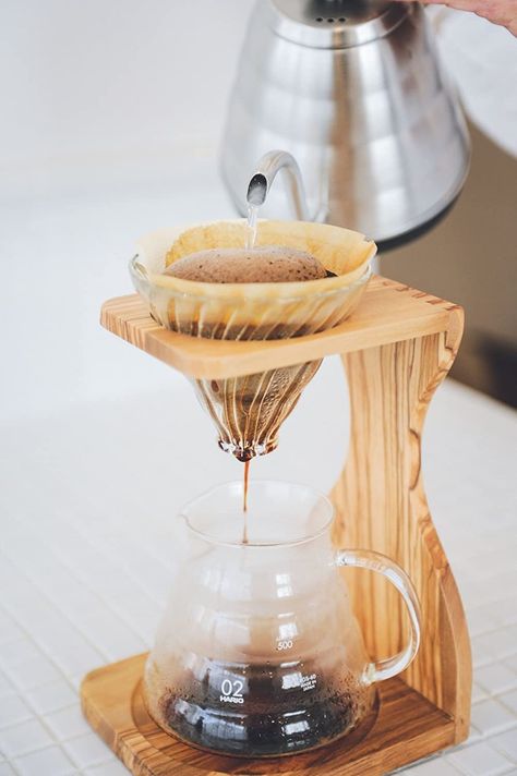 Dual Coffee Maker, Drip Coffee Stand, Ninja Coffee Maker, Ninja Coffee, Hario V60, Pod Coffee Makers, Drip Coffee Makers, Coffee Facts, Ground Coffee Beans