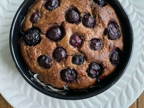 BLE - Blueberry Breakfast Bake Recipe - Whisk Bright Line Breakfast Ideas, No Sugar Breakfast, Bright Line Eating Recipes Breakfast, Blueberry Breakfast Bake, Blueberry Quinoa Breakfast Bake, Bright Line Eating Breakfast, Dish Cooking Blueberry Breakfast Cake, Buttermilk Blueberry Breakfast Bake 12 Tomatoes, Whole Wheat Blueberry Bagels