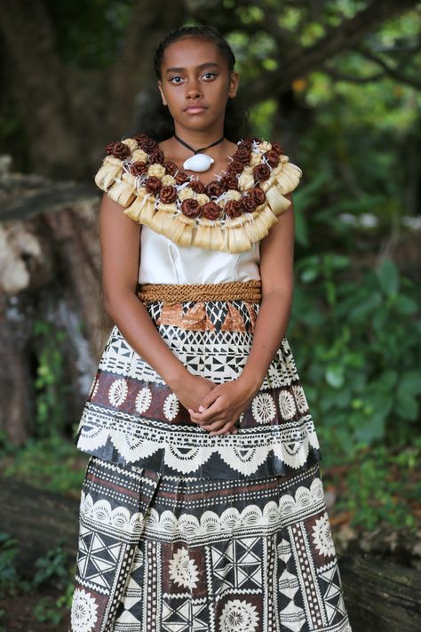 Islander Outfit, Traditional Brazilian Clothing, Traditional Hawaiian Clothing, Traditional Ilocano Clothing, Polynesian Clothing, Traditional Maori Clothing, Polynesian Clothing Traditional, Pacific Islander Women Traditional Dresses, Fiji Traditional Clothing