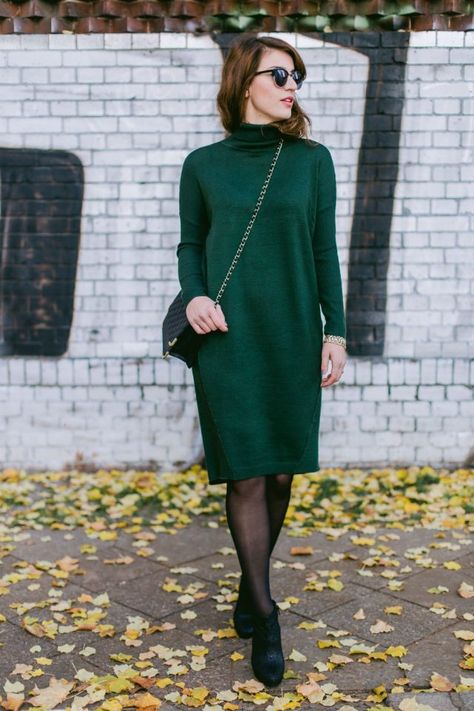 green-turtleneck-dress-and-boots via Green Dress With Tights, Green Sweater Dress Outfit, Sweater Dress Outfit Ideas, Dark Green Sweater Dress, Sweater Dress Outfit Winter, Green Dress Outfit, Neon Prom Dresses, Green Knit Dress, Green Sweater Dress