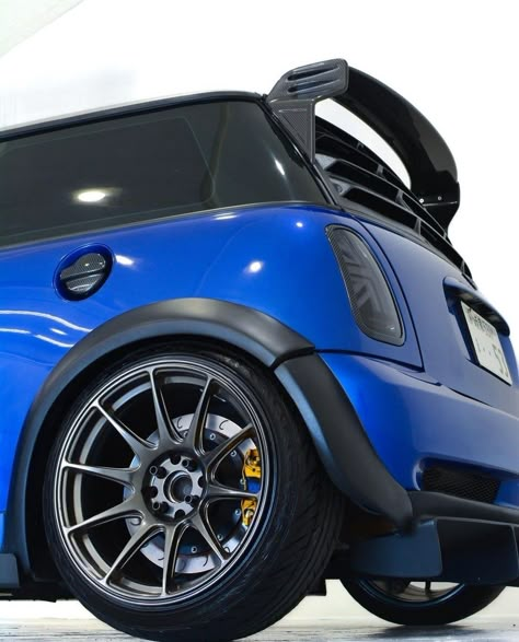 Mini Cooper Stripes Design, Mini Cooper Graphics, Mini Cooper Works, Black Mini Cooper, Mini Cooper 4 Door Aesthetic, Blue Mini Cooper, Mini Cooper With Stripes, Mini Cooper Sport, New Mini Cooper