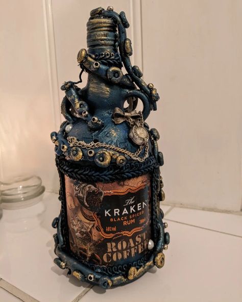 Designed by myself Totally wild for steampunk Kraken Bottle Crafts, Pirate Aesthetic Decor, Steampunk Bottles, Diy Potion Bottles, Octopus Bottle, Nautical Bottle, Poison Bottles, Apothecary Decor, Steampunk Party