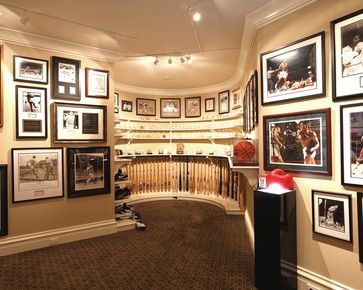 Sports Memorabilia Design Ideas, Pictures, Remodel and Decor Sport Memorabilia Display, Autograph Display Ideas, Memrobilia Ideas, Memorbillia Display Ideas, Sports Memorabilia Display Wall, Memorabilia Display Ideas, Baseball Memorabilia Display, Sports Pictures Display, Sports Memorabilia Room