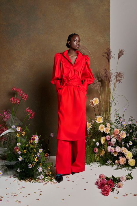 Duro Olowu, Women Dress Casual, Strawberry Rose, 2024 Runway, Red Shades, Getting Dressed, Spring Summer 2024, Runway Collection, Brick Red