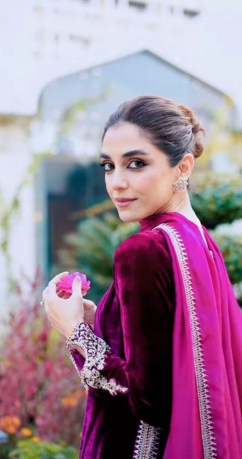 Dress ideas Pakistan Actress, Pakistani Women Dresses, Maya Ali, Pakistani Fancy Dresses, Cute Attitude Quotes, 19th Birthday, Pop Lyrics, Pakistani Dress, Ali Khan