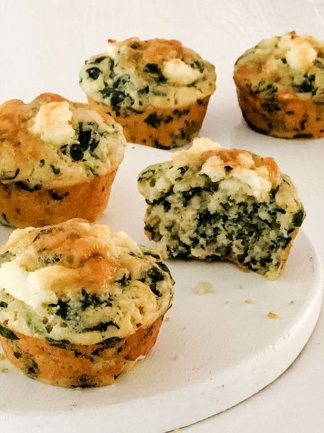 Ricotta Muffins, Spinach And Ricotta, Spinach Ricotta, Sweet Muffin, Savory Muffins, Savoury Baking, Cupcake Muffins, Muffin Recipes, Salmon Burgers