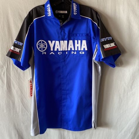 Yamaha Racing Button Down Shirt. NWT Embroidered Size LG Blue,Black and White. Race Team Shirts, Yamaha T Shirt, Yamaha Dt, Yamaha Racing, Race Wear, Races Outfit, Navy Blue Shirts, Racing Jacket, Racing Shirts