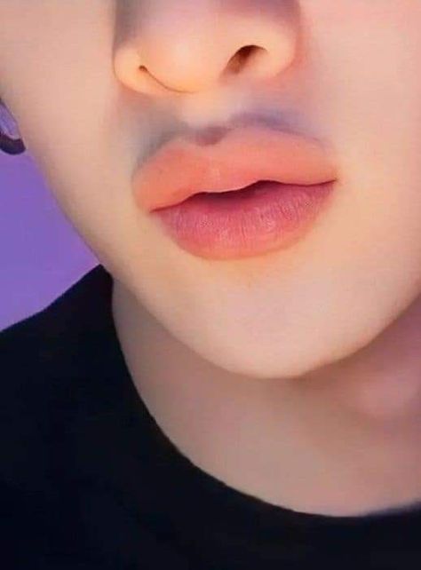 #christopherbang #bangchan 
#straykids #bangchanlips Lee Know Lips, Bangchan Lips, Bangchan Drawing, Bangchan Photo, Bangchan Cute, Bangchan Straykids, Christopher Bang, Drawing Tutorial Face, Lips Drawing