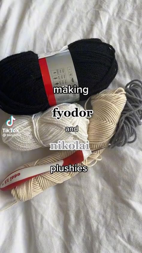 Bsd Fyodor X Nikolai, Bsd Crochet, Bsd Crafts, Fyodor And Nikolai, Fyodor X Nikolai, Fyodor Nikolai, Bsd Nikolai, Bsd Fyodor, Fyodor Bsd