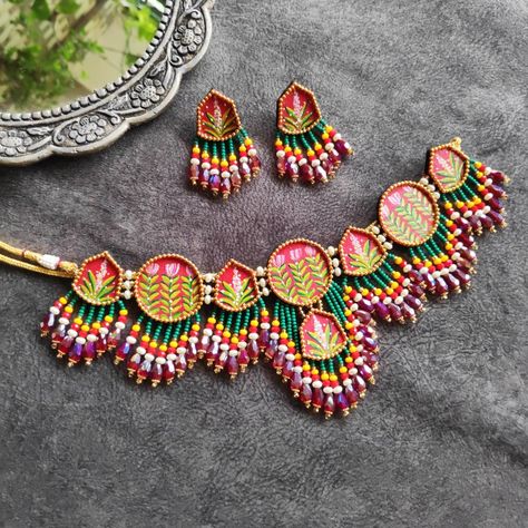 Fabric Bracelets Diy, Diy Necklace Designs, Haldi Jewellery, Flower Jewelry Designs, Set Video, Terracotta Jewellery Designs, Diy Earrings Easy, Earrings Diy Handmade, Diy Fabric Jewellery