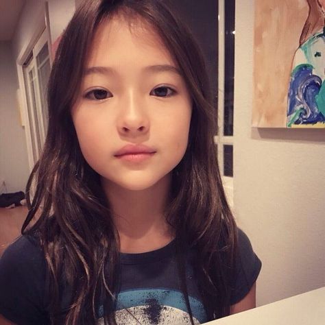 Ella Gros, Black Kids Fashion, Ulzzang Kids, American Children, Asian Kids, Beautiful Muslim Women, Good Night, A Girl, Asian Beauty