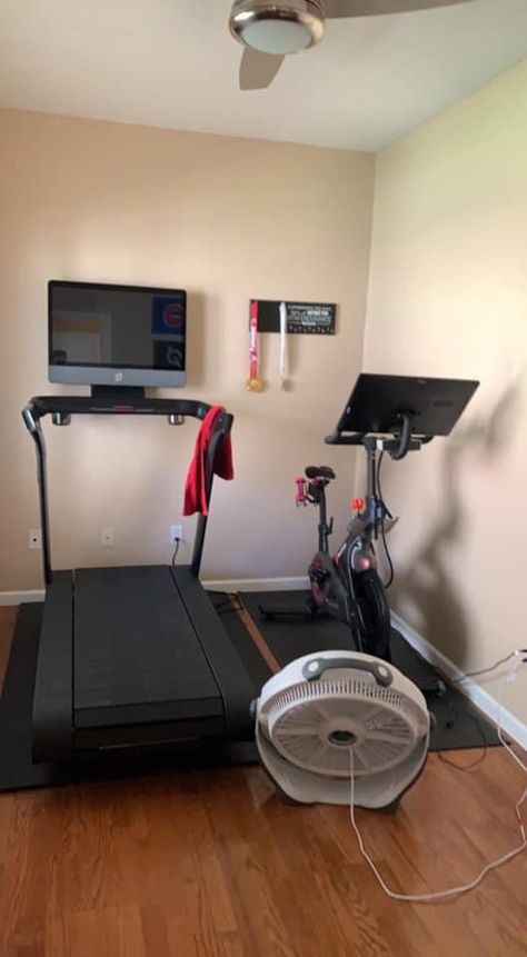 Treadmill In Bedroom Ideas, Treadmill In Bedroom, Treadmill Room, One Car Garage Gym, Office And Workout Room Combo, Half Garage Gym Ideas, Half Garage Gym, Best Home Gym Setup, Gym At Home Ideas