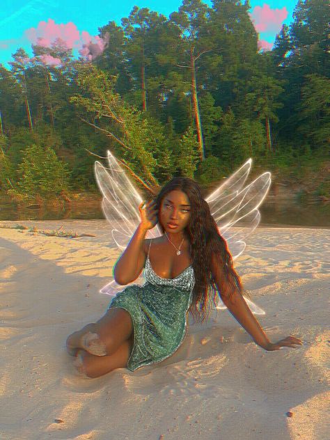 Black Fairy Aesthetic, Black Fairycore, Magical Anime, Angel Flowers, Fairy Photoshoot, Witch Drawing, Cosplay Photography, Forest Aesthetic, Black Fairy