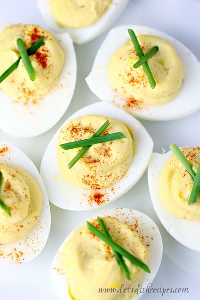 Deviled Egg Filling, Traditional Deviled Eggs, Classic Deviled Eggs Recipe, Egg Appetizer, Classic Deviled Eggs, Deviled Eggs Recipe Classic, Themed Treats, Bacon Deviled Eggs, Deviled Eggs Classic