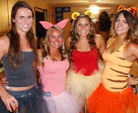 OMG WANNA DO THISSS!!! Only with t-shirts, not tank topssssss Eeyore Costume, Diy Teen Halloween Costumes, Winnie The Pooh Costume, Winnie The Pooh And Tigger, Pooh And Tigger, Friend Costumes, Teen Halloween, Halloween Costumes For 3, Holloween Costume