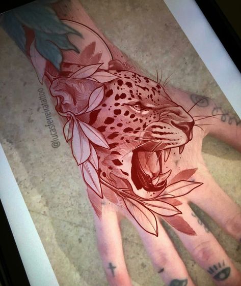 Jaguar Tattoo, Leopard Tattoos, Flower Tattoo Shoulder, Tattoo Desings, Pin Up Tattoos, Tattoo Portfolio, Modern Tattoos, Knee Tattoo, Tattoo Illustration