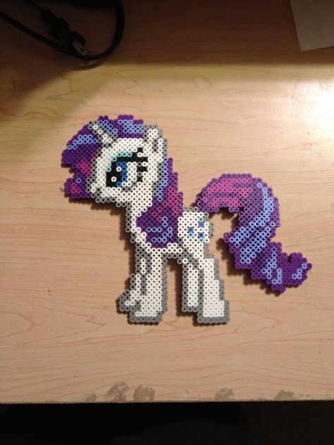 Gabby Crafts, My Little Pony Rarity, Mane 6, Nerd Crafts, Pixel Beads, Perler Crafts, Bead Sprite, Hama Beads Patterns, Melty Beads