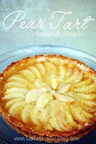 Pear Tart Recipe + Pear Dessert Recipes. This is such a great simple recipe. Perfect with fresh pears! Simple Pear Tart, Easy Pear Tart, Pear Dessert Recipes Healthy, Easy Dessert Recipes With Few Ingredients Simple, Bosc Pears Recipes, Pear Tart Recipe Easy, Overripe Pear Recipes, Pear Tarte, Pear Tart Recipe